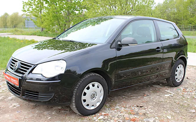 Volkswagen Polo cena 8990 przebieg: 174000, rok produkcji 2007 z Elbląg małe 379